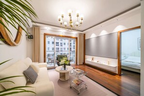 Senior Apartment | Living area - Book and Bed-People's Square (Shanghai)