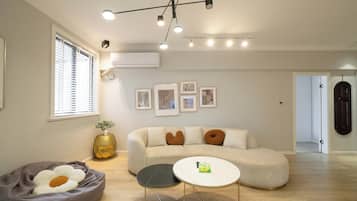 Comfort-Apartment, 3 Schlafzimmer, Badewanne | Wohnzimmer