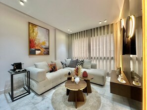 Comfort studio, balkon, uitzicht op de stad | Woonruimte