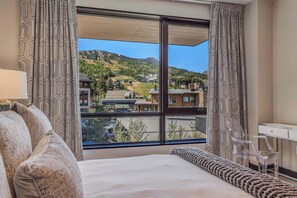 4 bedrooms, iron/ironing board, travel crib, WiFi