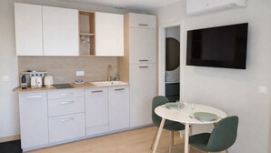 Dining - Les Flots Harmonieux (30m² lake view) (Aix-les-Bains)