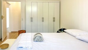 บ้านพัก | 4 ห้องนอน