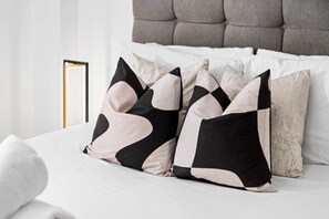 Bügeleisen/Bügelbrett, WLAN, Bettwäsche