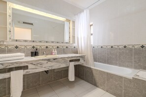 Unclassified image, 3 of 56, button - #336 Vila Sol by Home Holidays (Albufeira)