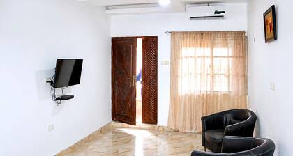 Karima City-Kumasi Comfort Suites, Asabi