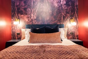 2 chambres, bureau, fer et planche à repasser, accès au Wi-Fi (inclus)