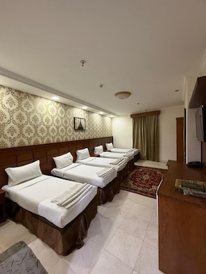 In-room safe, iron/ironing board, free WiFi - Masarat Al Mahbas Hotel (Makkah)