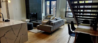 Luxury Top Floor Condo - Five Needles 415, 2 Bedroom+Loft