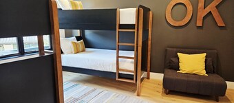 NEW! Five Needles 215 Condo - Village & Mountain View
