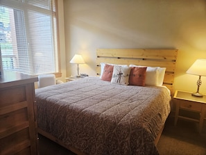 1 bedroom, iron/ironing board, WiFi, bed sheets