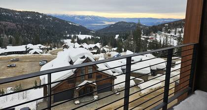 Five Needles 314 - 2 Bedroom Lake View Retreat