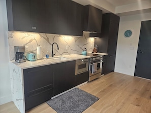 Fridge, microwave, oven, dishwasher