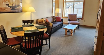 NEW! Ski-In/Out 1BR Condo - White Pine 402 Village View