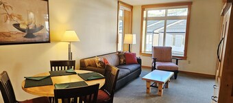 NEW! Ski-In/Out 1BR Condo - White Pine 402 Village View