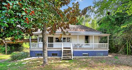 NEW! Historic Athens Home with Location & Comfort