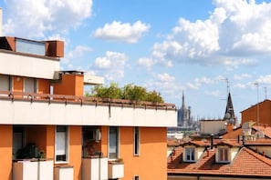 Unclassified image, 4 of 13, button - Style Homes (Milan)