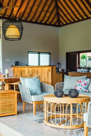 Lobby - Exclusive Villa with Breathtaking Views, Bali Villa 2201 (Bali)