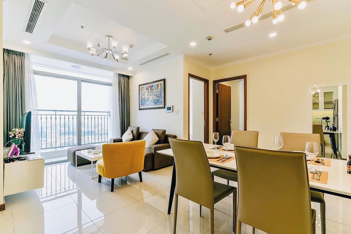 Business Apartment, 2 Bedrooms, Balcony, City View | Hypo-allergenic bedding, minibar, individually decorated