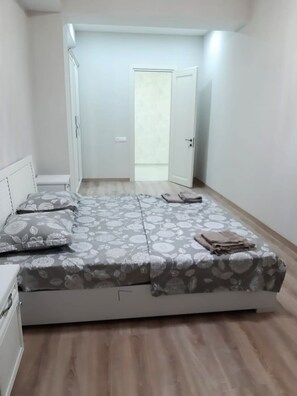 2 chambres, fer et planche Ă repasser, accĂšs au Wi-Fi (inclus)