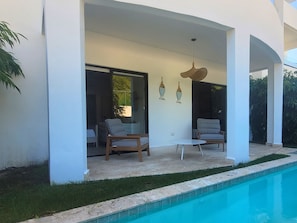 3 outdoor pools