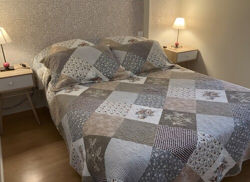 Bed and Breakfast 'Chambre 4 - 2 Personnes' with Shared Pool, Shared Terrace and Wi-Fi