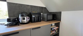 The Snowdrop: Family-Friendly 4BR w/ Terrace & Parking Near Odense
