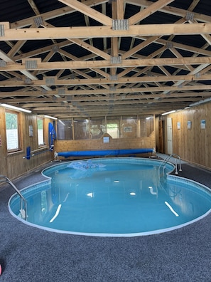 Piscine couverte, piscine chauffée