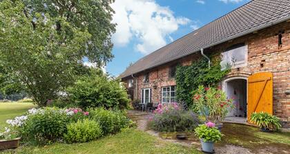 Apartment 'Henning with 2 Rooms' with Shared Terrace, Shared Garden and Wi-Fi