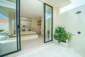 2 bedrooms, iron/ironing board, Internet, bed sheets