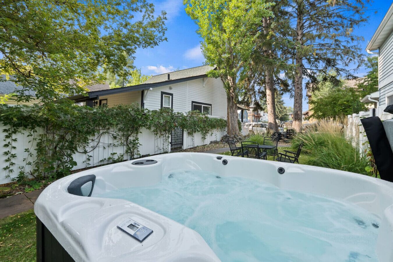 Bain à remous extérieur