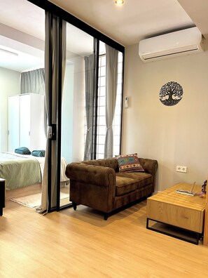 2 sovrum, strykjärn/strykbräda, wi-fi och sängkläder