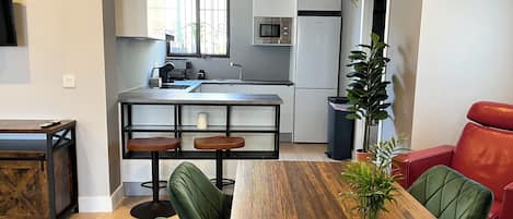 Microwave, oven, stovetop