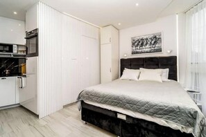 1 bedroom, Internet, bed sheets