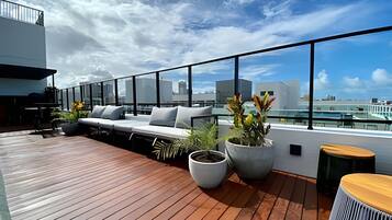 Departamento estándar | Terraza o patio