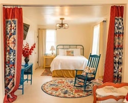 Apartamento Deluxe, vistas a la ciudad | Sistema de insonorización y wifi gratis