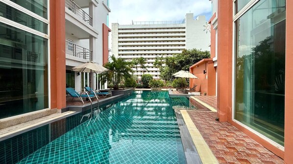 Condo, 1 Bedroom, Accessible, Balcony | Pool