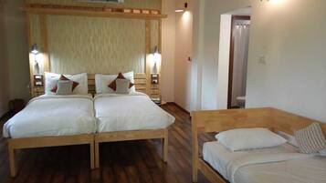 อีโคโนมีคอทเทจ, 1 ห้องนอน, ปลอดบุหรี่, วิวสวน | ตู้นิรภัยในห้องพัก, พื้นที่ทำงานแบบใช้แล็ปท็อป, ผ้าม่านกันแสง