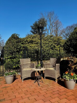 Luxury Süit, Bahçe Manzaralı | Teras/veranda