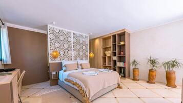 1 bedroom, in-room safe, free WiFi, bed sheets