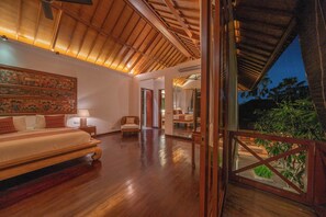 4 habitaciones, tabla de planchar con plancha y acceso a internet