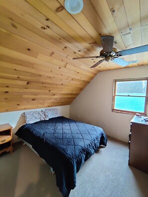 5 bedrooms, bed sheets