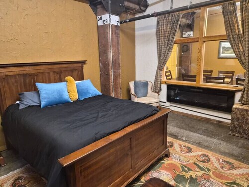 Harvester Loft | Historic Charm
