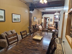 Dining - Harvester Loft | Historic Charm (Sioux Falls)