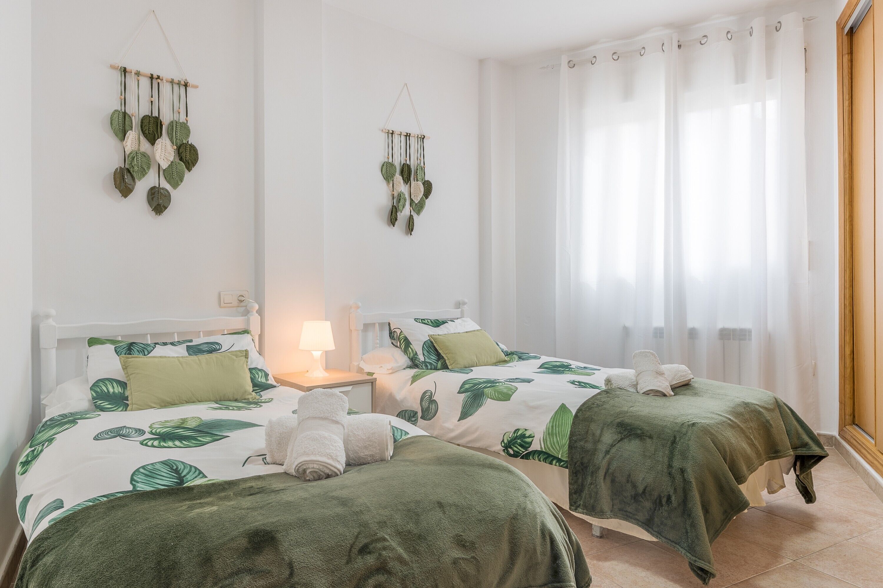 2 bedrooms, iron/ironing board, WiFi, bed sheets