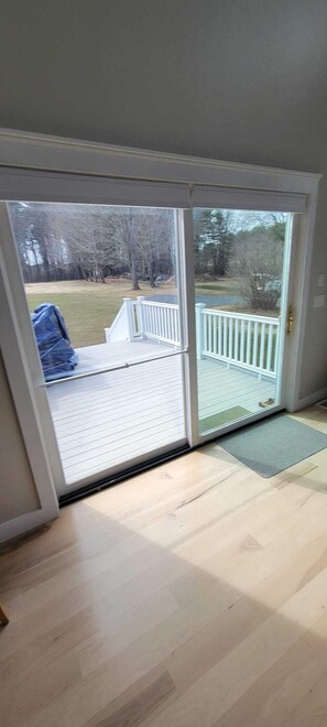 Interior - 3-bedroom house in wonderful Portsmouth near Rye Line! (Portsmouth)