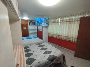 1 bedroom, WiFi, bed sheets