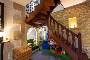 Interior - Pleasant House at the Foot of Castelnaud Castle (Castelnaud-la-Chapelle)