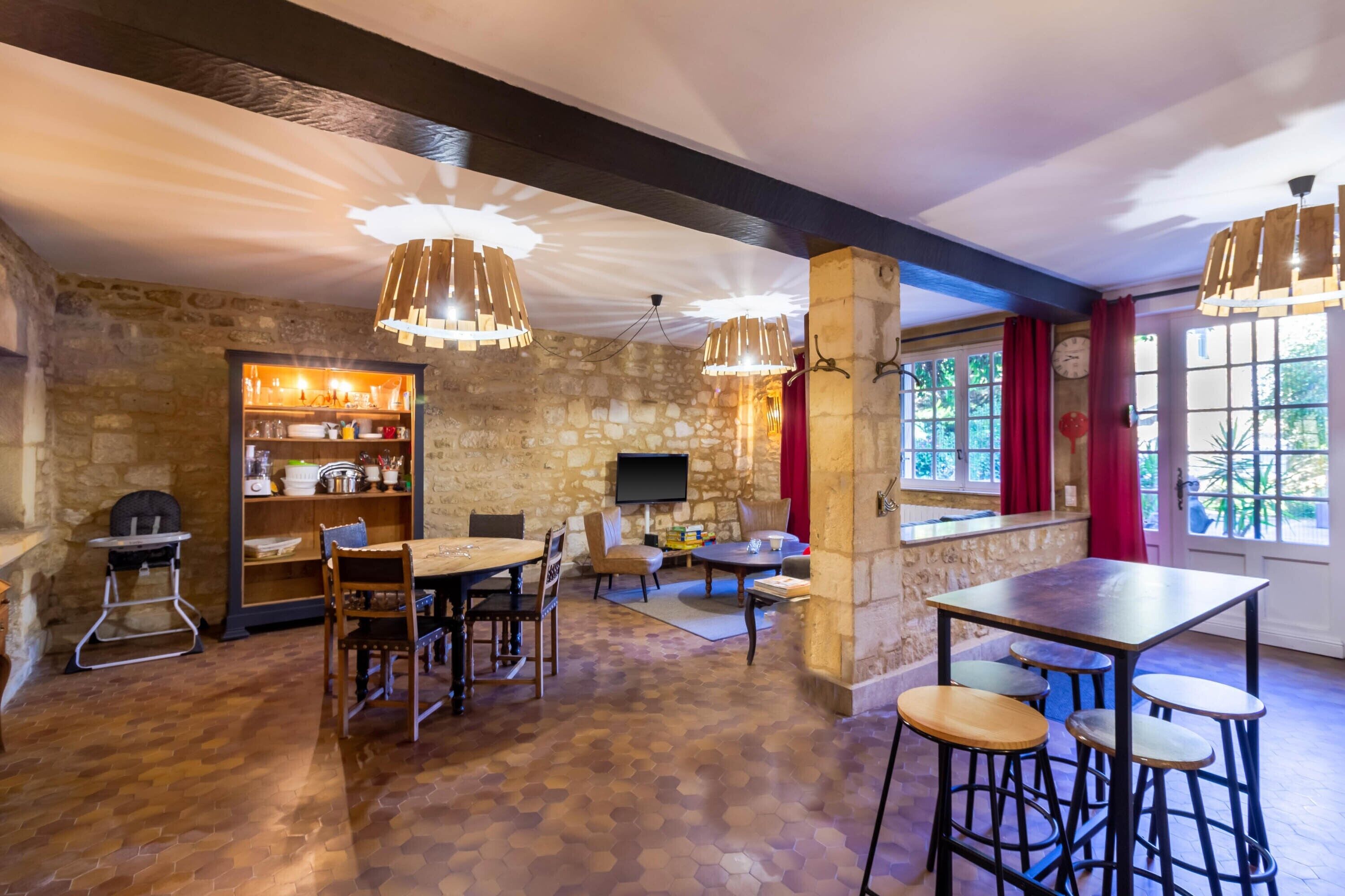 Bar (en la propiedad)