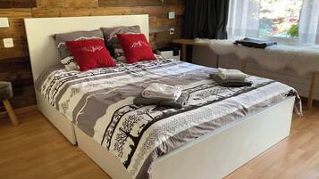 1 bedroom, iron/ironing board, free WiFi, bed sheets