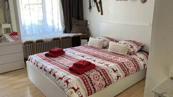 1 Schlafzimmer, Bügeleisen/Bügelbrett, kostenloses WLAN, Bettwäsche